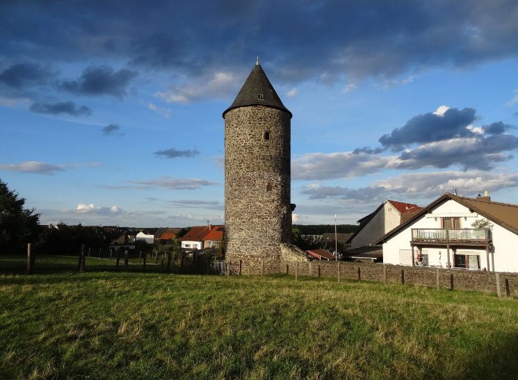Burg Grüningen, Pohlheim, Germany, Germany